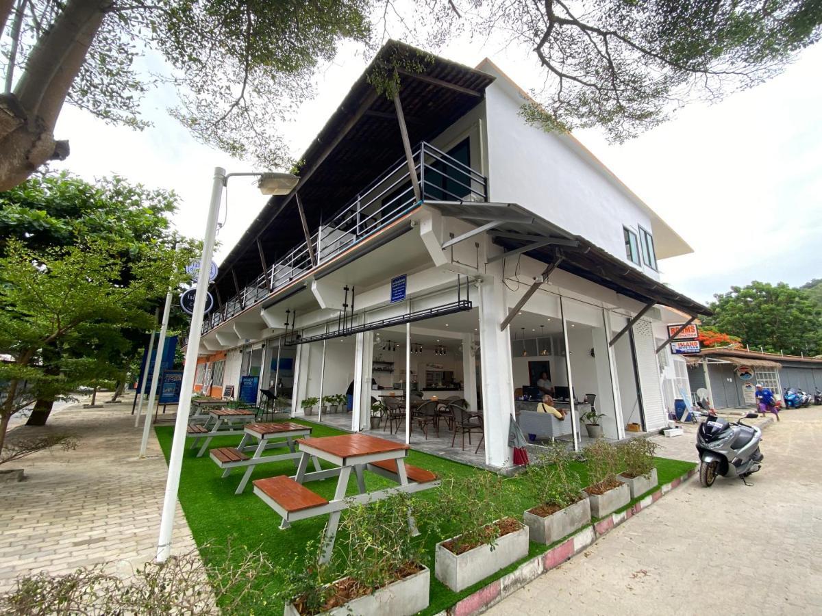 Отель Island Dive Club Тау Экстерьер фото